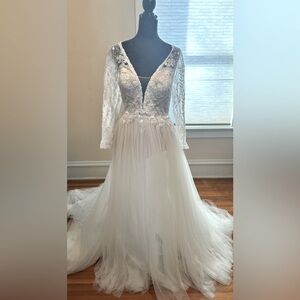 Pronovias Hedren Wedding Dress